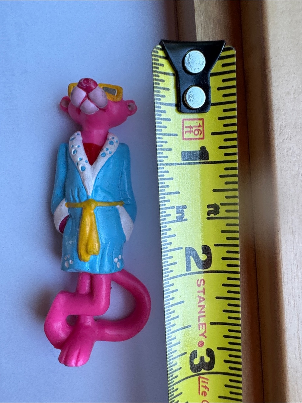 Pink Panther Figurine Toy in Blue Robe with Yellow Belt. Circa 1989